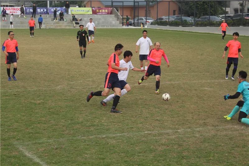  公益足球走进山区，体育精神传递温暖力量