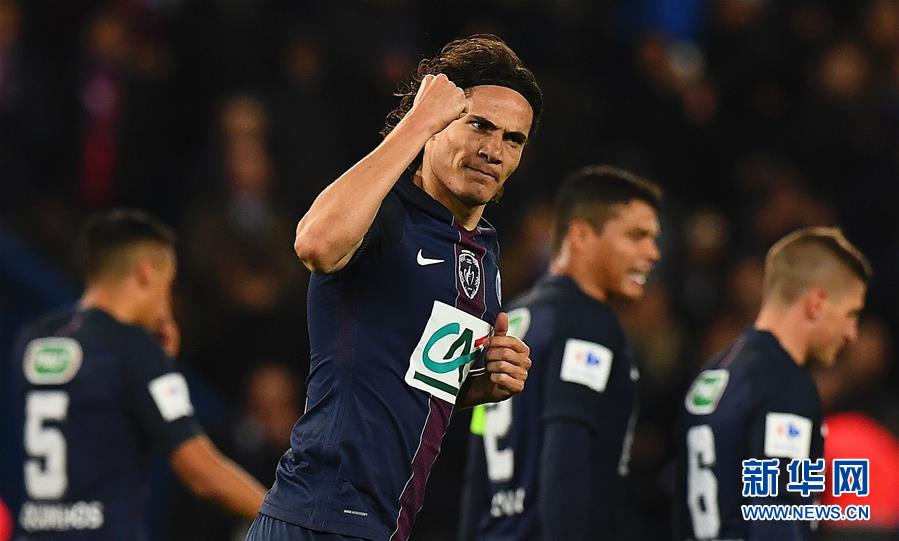  法国杯决赛，巴黎圣日耳曼轻松捧杯